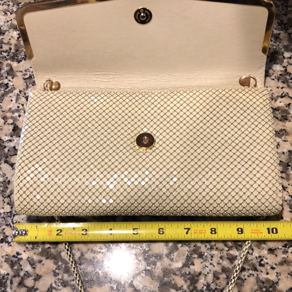 Vintage Satchel Purse with strap - Picture 10 of 13